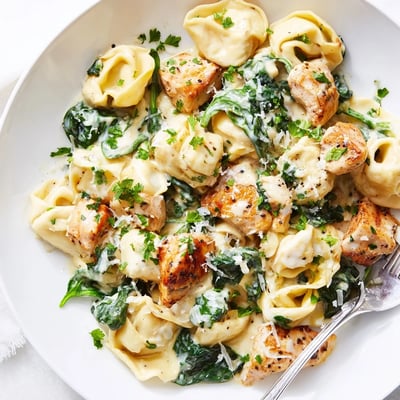 Creamy Garlic Chicken Tortellini